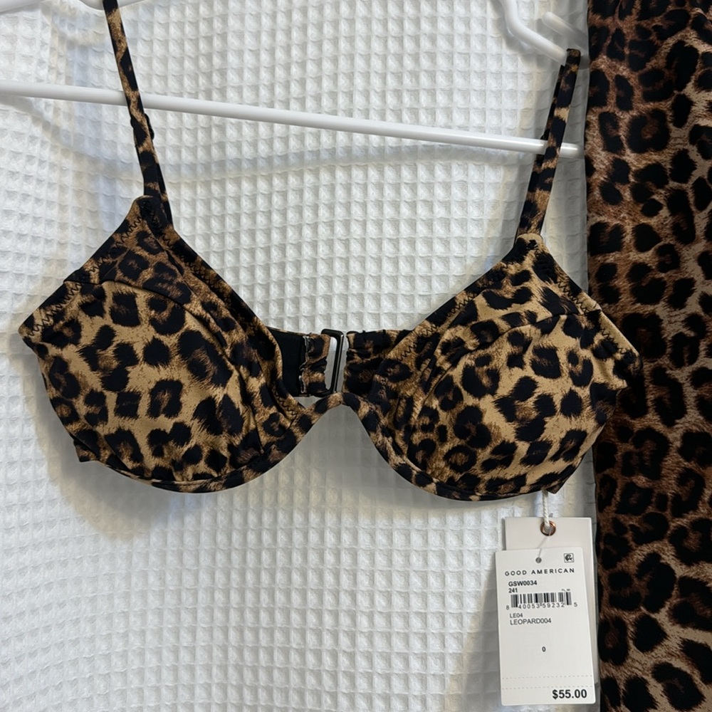 Good American leopard bikini top and matching sarong - Picture 3 of 5